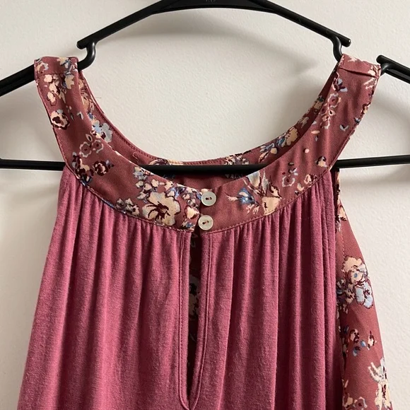 Spring Halter - Picture 3 of 4